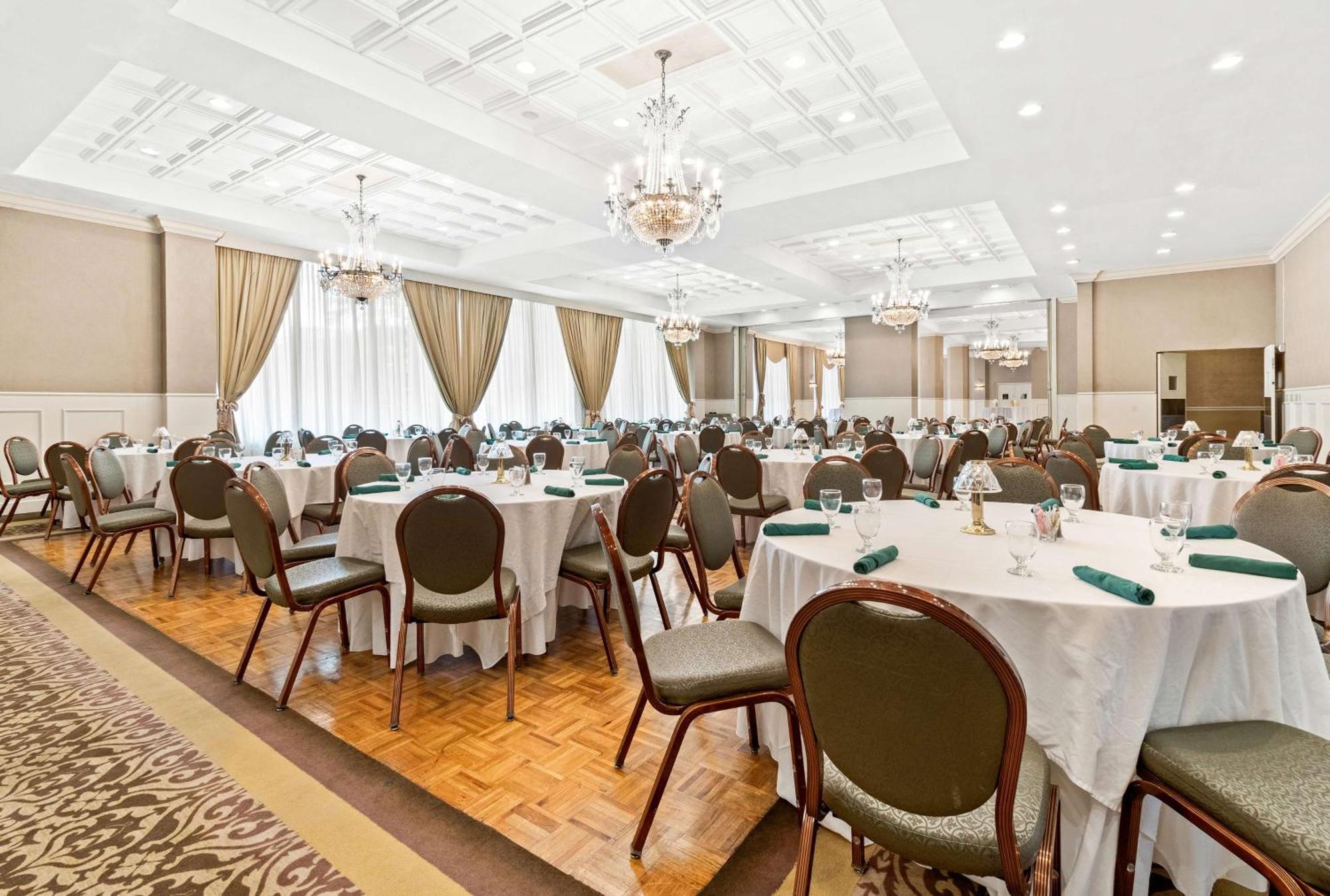 เจเนตติ โฮเต็ล ชัวร์สเตย์ ซิกเนเจอร์ คอลเลคชั่น บาย เบสต์ เวสเทิร์น Hotel วิลเลียมส์พอร์ต ภายนอก รูปภาพ